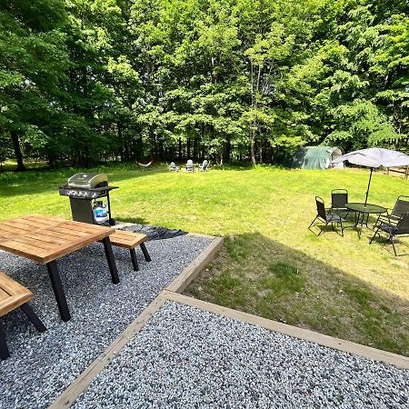 Ski Chalet W-Hot Tub, Only 3 Min To Sunday River Ski Lifts! Bethel Luaran gambar