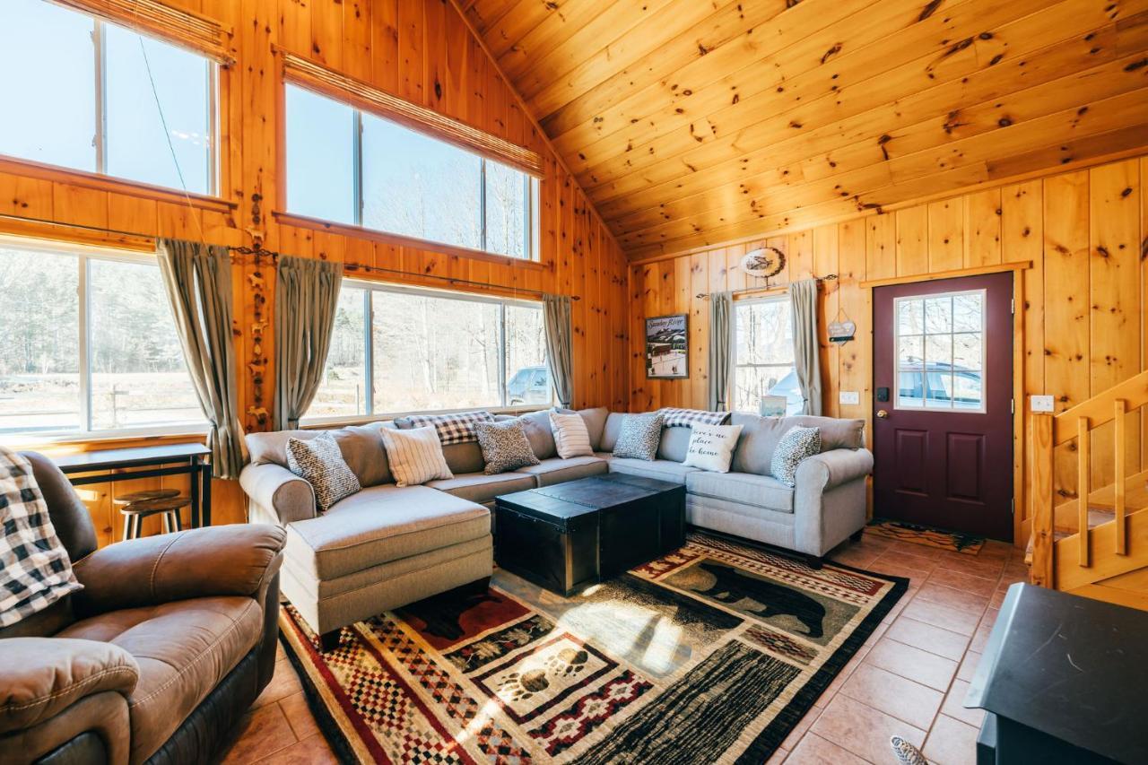 Ski Chalet W-Hot Tub, Only 3 Min To Sunday River Ski Lifts! Bethel Luaran gambar